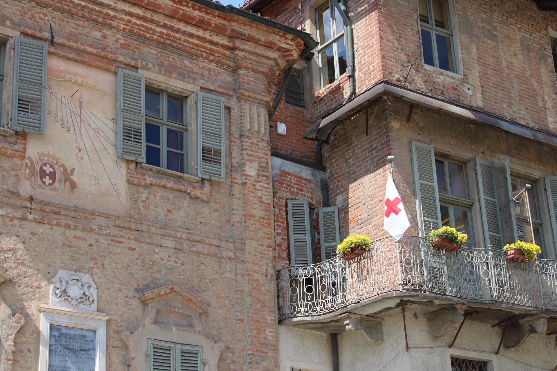 Bra partecipa alla Giornata Mondiale della Croce Rossa