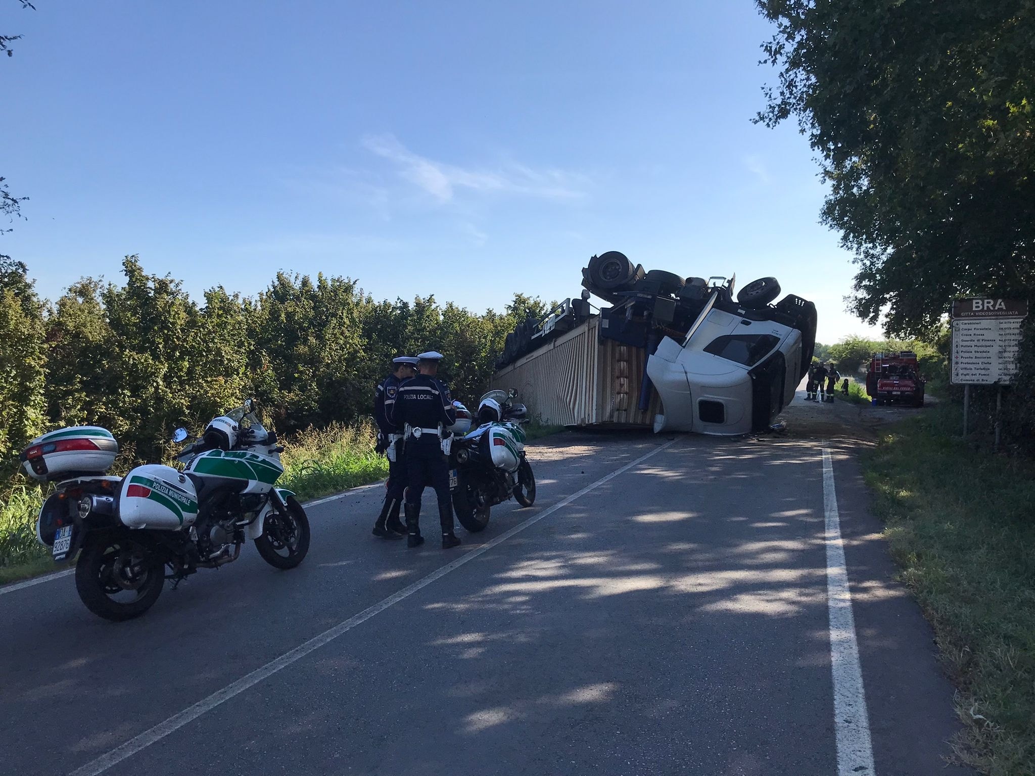 Info viabilità: strada chiusa per incidente tra Pollenzo e Cherasco