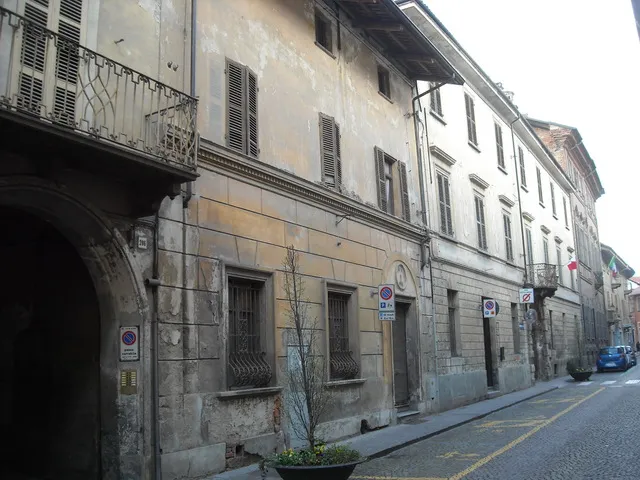 Il Consiglio comunale dà il via libera alla vendita dell’immobile di via Vittorio Emanuele