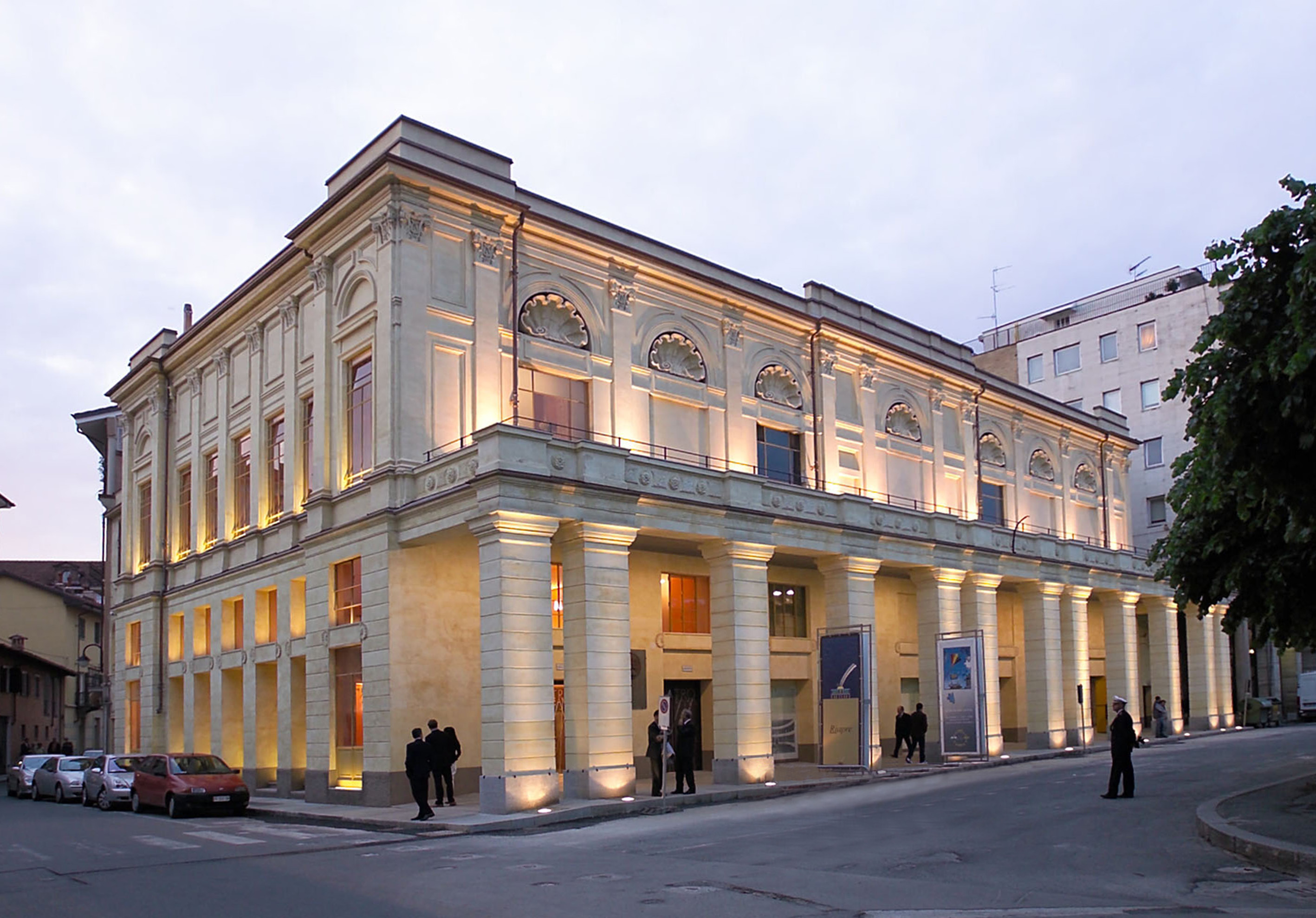 Teatro Politeama Boglione: spettacoli temporaneamente sospesi