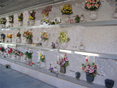 Ognissanti: orario prolungato nei tre cimiteri di Bra