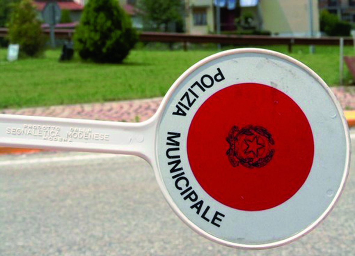 La Polizia Municipale di Bra vigila sul rispetto delle norme anti-Covid