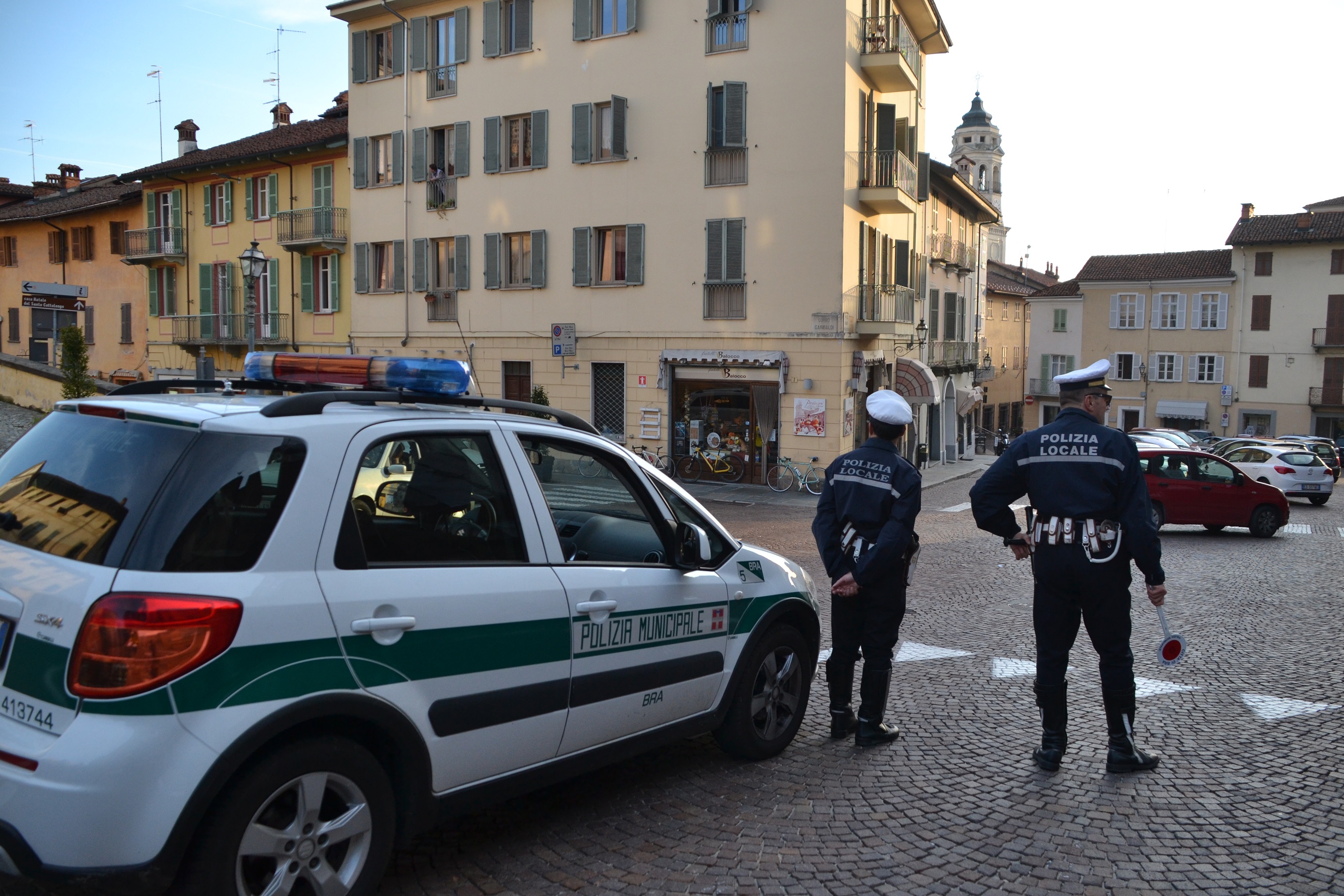 Alla guida senza patente: fermata dalla Polizia municipale 