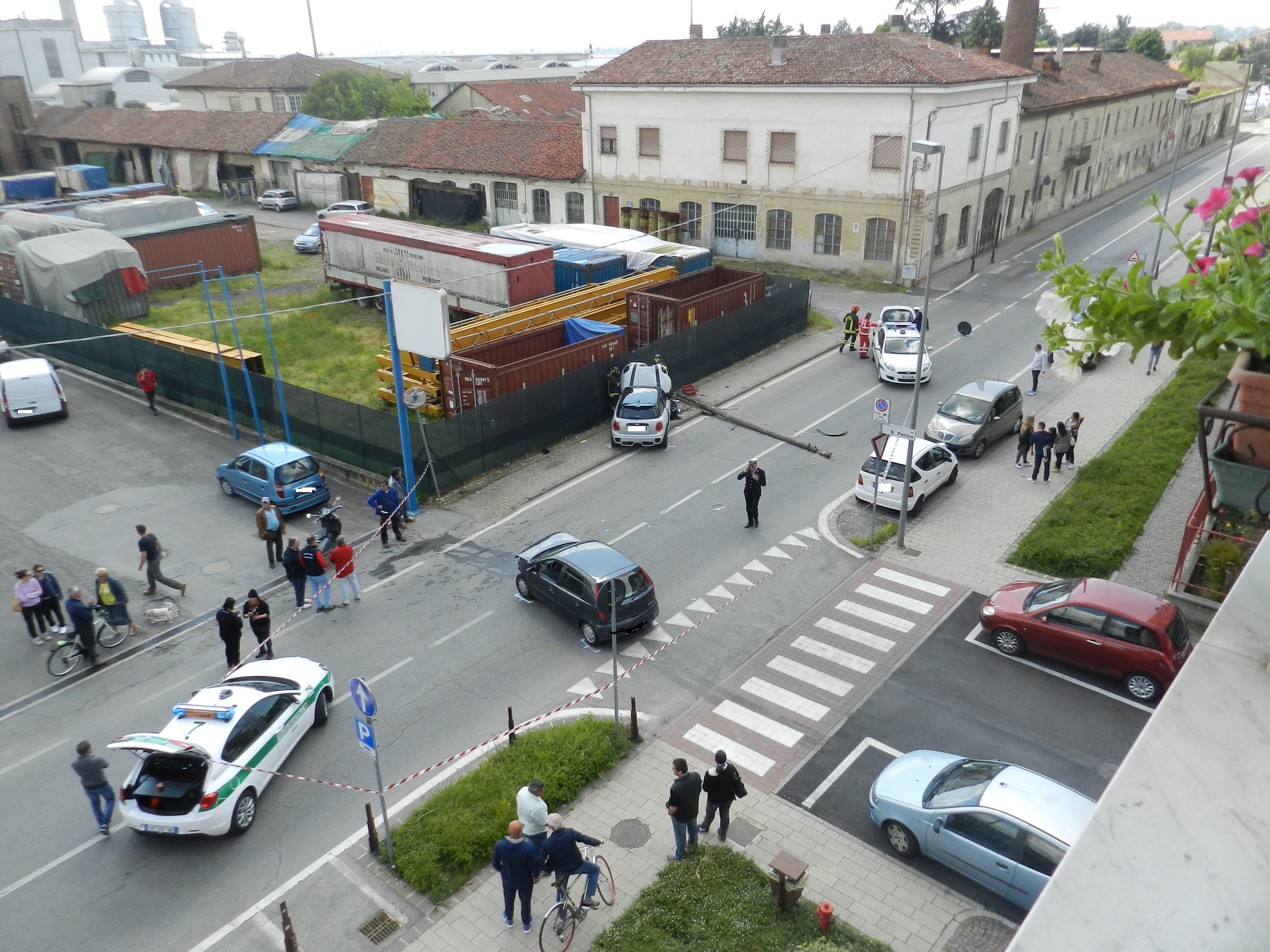 Bra: due feriti nell’incidente di via Piumati