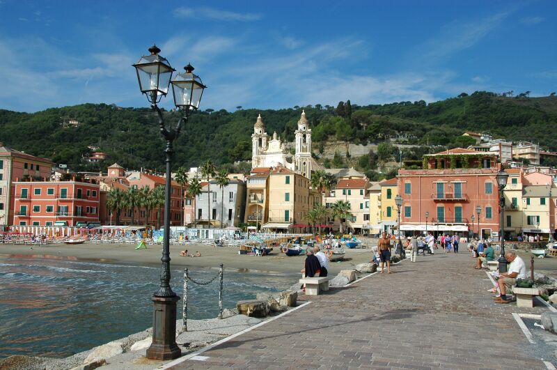 Soggiorno anziani a Laigueglia a settembre